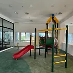 Cozy Home In City Center With Free Parking -1B
